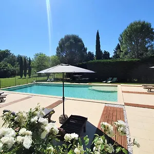 Cote Provence 4*, Le Thor France